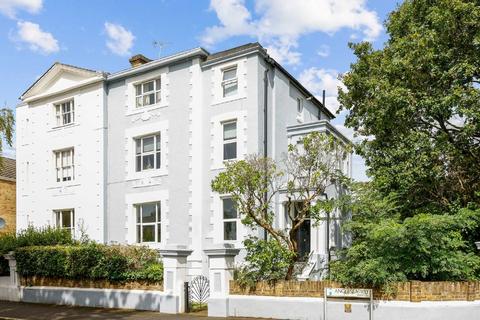 2 bedroom flat to rent, Anglesea Road, Kingston Upon Thames KT1