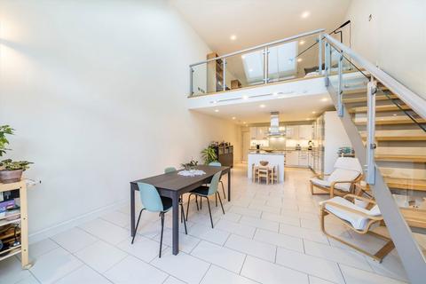4 bedroom house for sale, Ilminster Gardens, London SW11