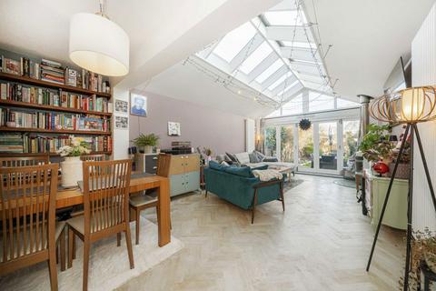 3 bedroom house for sale, Tudor Road, Hampton TW12