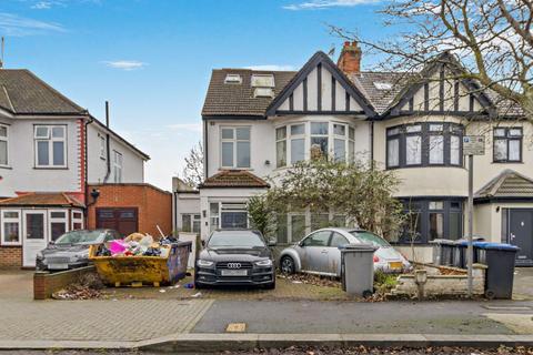 Lennox Gardens, London, NW10