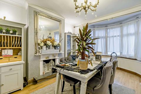 4 bedroom terraced house for sale, Lennox Gardens, London, NW10