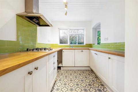 4 bedroom terraced house for sale, 25 Kingsdale Road, Penge, London, SE20