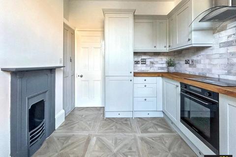 2 bedroom flat for sale, Ullswater Crescent, Weymouth