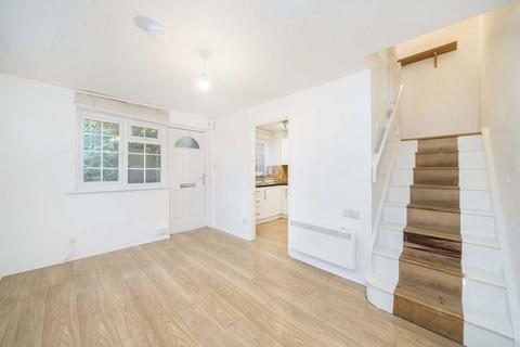 1 bedroom house for sale, Cromwell Close, London W3