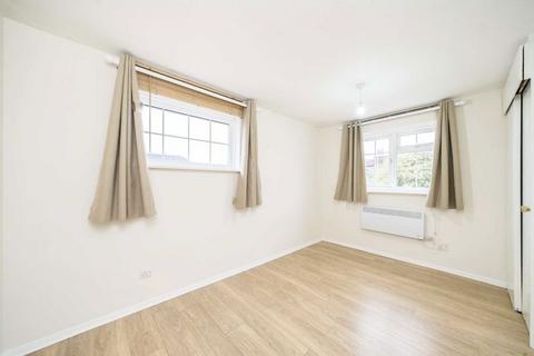 undefined, Cromwell Close, London W3