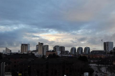 undefined, Elmira Way, Salford, M5