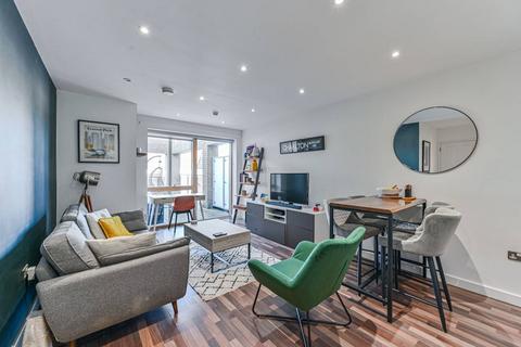 2 bedroom flat for sale, Rectory Field Crescent, Charlton, London, SE7
