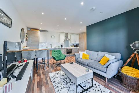 2 bedroom flat for sale, Rectory Field Crescent, Charlton, London, SE7