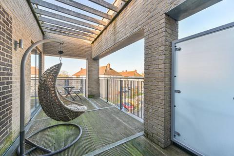 2 bedroom flat for sale, Rectory Field Crescent, Charlton, London, SE7