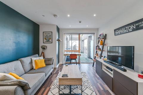 2 bedroom flat for sale, Rectory Field Crescent, Charlton, London, SE7
