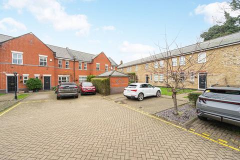 3 bedroom end of terrace house to rent, Woodyates Road, Lee, London, SE12