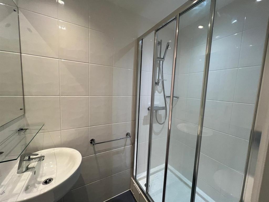 Bathroom.jpeg