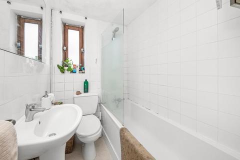 2 bedroom flat for sale, The Gardens, East Dulwich, London, SE22