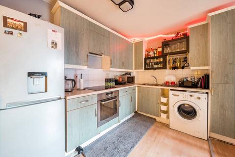 1 bedroom flat for sale, Victoria Road, North Acton, London, W3