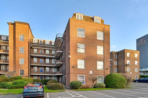 Wellington House, Ealing, London, W5