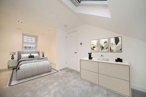 2 bedroom flat for sale, Hastings Road, London W13