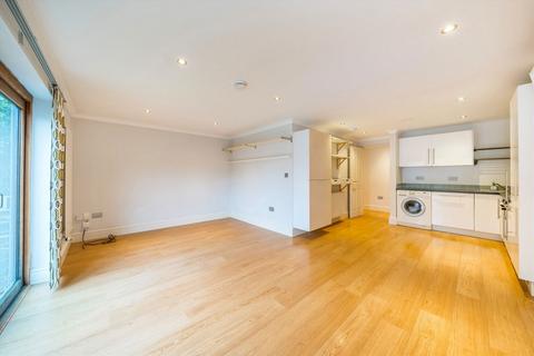 2 bedroom flat for sale, St. Margarets Road, Isleworth TW7