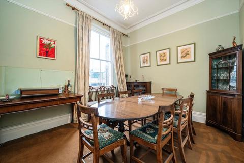 3 bedroom maisonette for sale, Perham Road, London W14