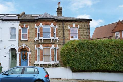 2 bedroom flat for sale, Goodrich Road, East Dulwich, London, SE22