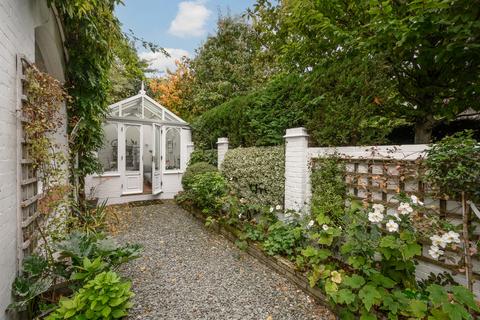 3 bedroom detached house for sale, Parkside Gardens, Wimbledon Village SW19
