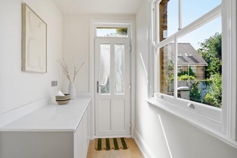 2 bedroom apartment for sale, Copleston Road, East Dulwich, London, SE22