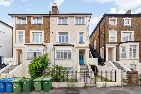 2 bedroom flat for sale, Lordship Lane, East Dulwich, London, SE22
