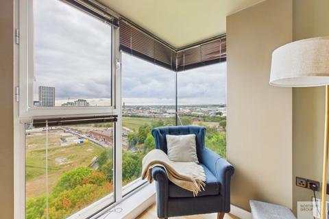 2 bedroom apartment to rent, Emmeline :: Manchester