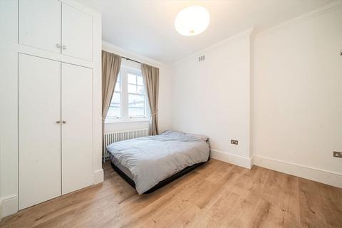 4 bedroom flat to rent, Earsby Street, London W14