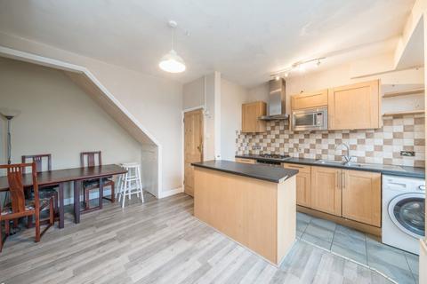 2 bedroom terraced house for sale, Stanley Road, Hounslow TW3