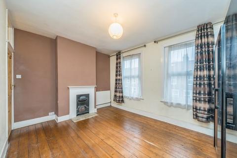 2 bedroom terraced house for sale, Stanley Road, Hounslow TW3