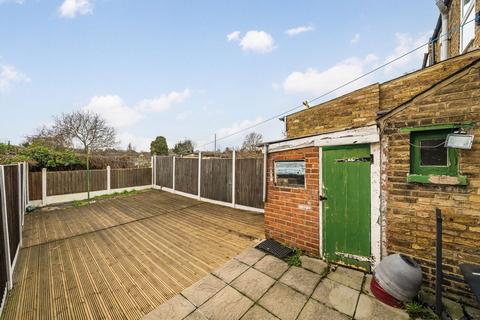 2 bedroom terraced house for sale, Stanley Road, Hounslow TW3