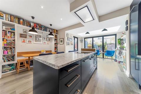 3 bedroom house for sale, Hopedale Road, London SE7
