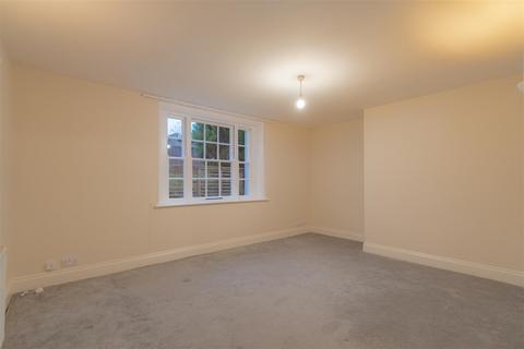 2 bedroom apartment to rent, Waldon House, Cheltenham