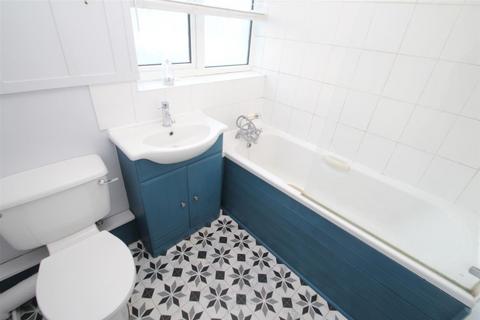 1 bedroom flat to rent, Wood View, Hemel Hempstead, HP1