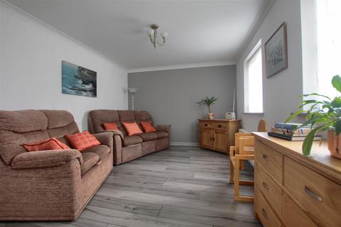 2 bedroom apartment for sale, Longleat Walk, Ingleby Barwick