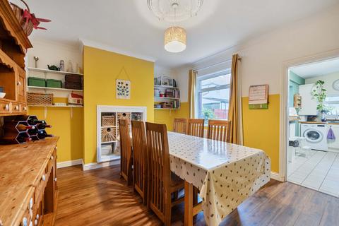 3 bedroom terraced house for sale, Halliday Place, Leeds, West Yorkshire, LS12