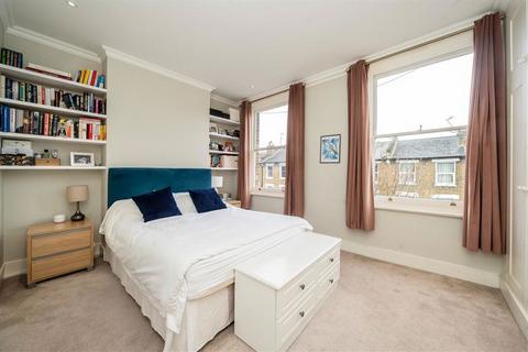4 bedroom flat for sale, Brackenbury Road, London W6