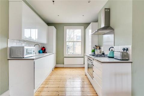 3 bedroom flat to rent, Sulgrave Road, London W6