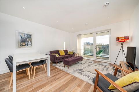 2 bedroom flat for sale, Greenside Road, London W12