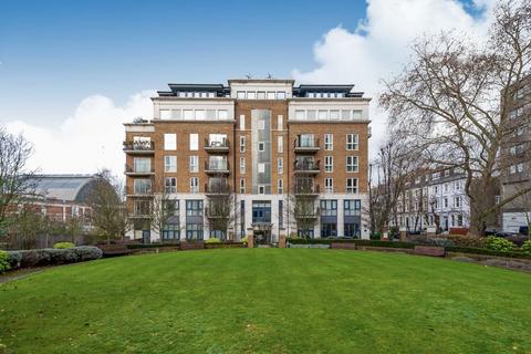 2 bedroom flat to rent - Kensington High Street, London W14