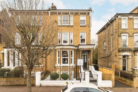 1 bedroom flat for sale - Ramsden Road, London SW12