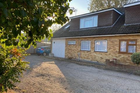 undefined, Nansen Avenue, Rochford, SS4