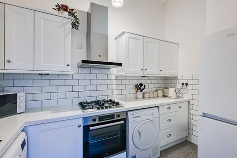 2 bedroom flat to rent, St. Marys, Bootham, York, YO30