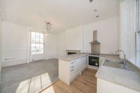 2 bedroom flat for sale, Wandsworth Road, London SW8