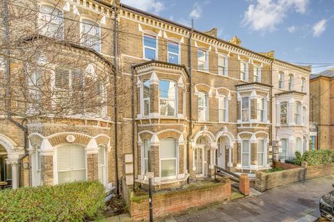 St. Luke's Avenue, London SW4
