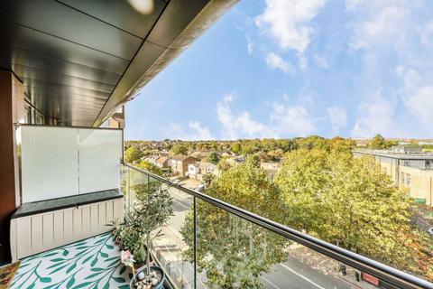 1 bedroom flat for sale - London Road, Isleworth TW7