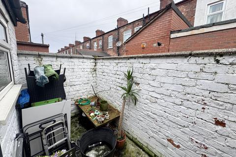2 bedroom terraced house for sale, Lindum Street, Fallowfield