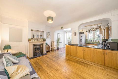 undefined, Kendall Road, Isleworth TW7
