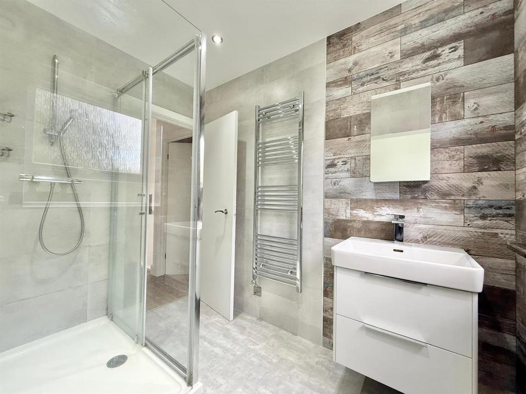 Davidson Frost-Wellings, DFW, White House Drive, F