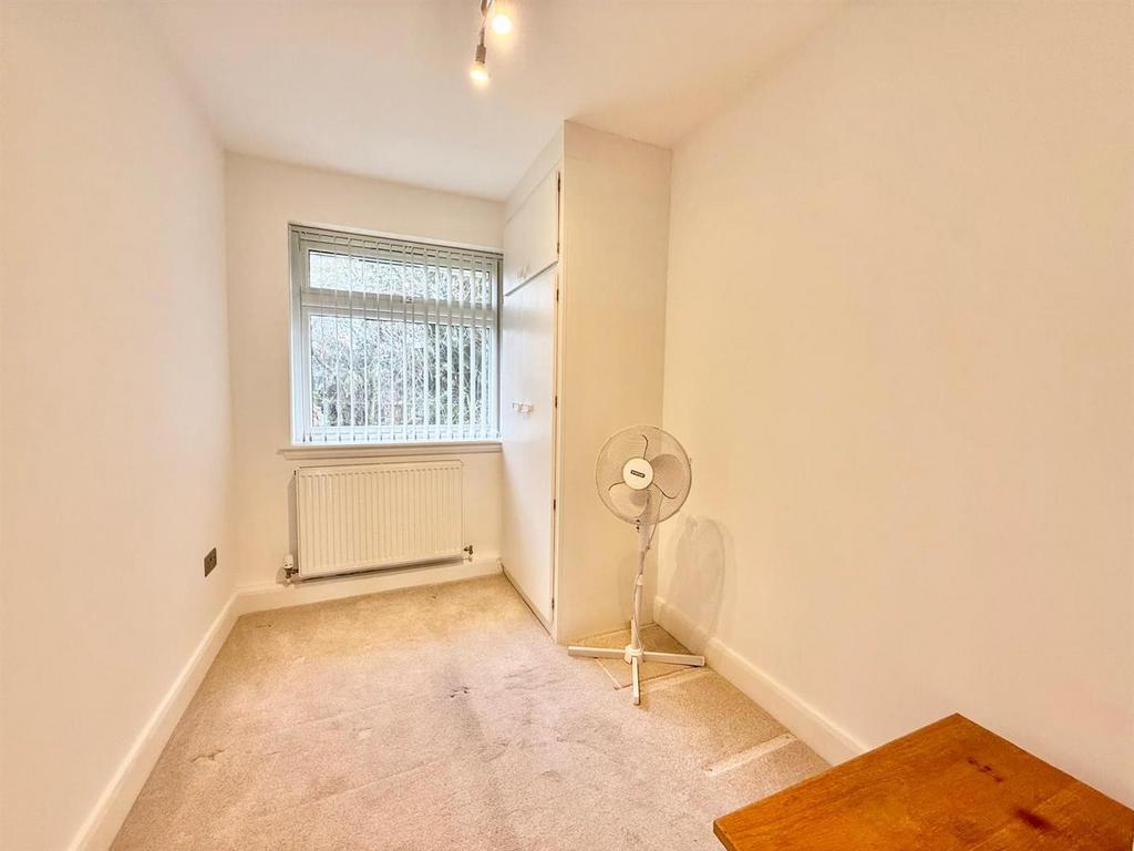 Davidson Frost-Wellings, DFW, White House Drive, B